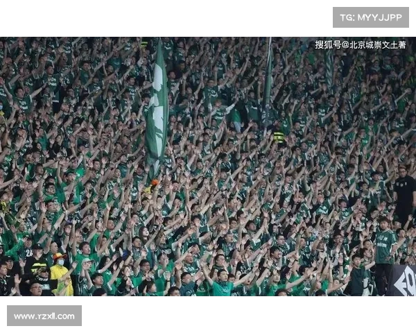 圆神归来球迷热烈欢迎场面感人如潮泪洒现场球王待遇再现荣耀时刻