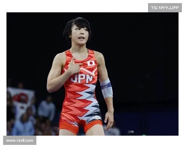 日本女子摔跤队勇夺世界锦标赛团体冠军展现强大实力